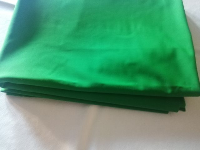 Corte de tela de lycra