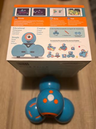 Wonder Workshop Dash Robot