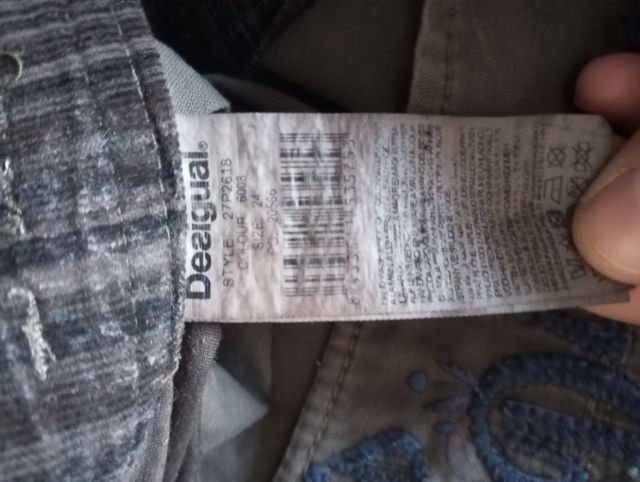 Pantalones anchos Desigual