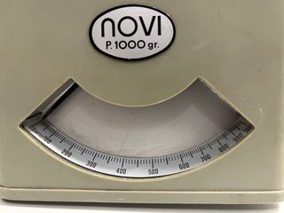 Balanza antigua correos