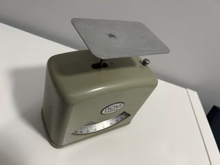 Balanza antigua correos