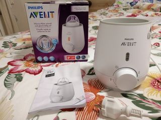 Calientabiberones marca Philips. 