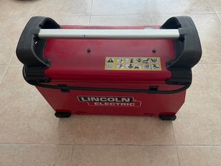 Soldador Lincoln Electric SPEEDTEC 200C