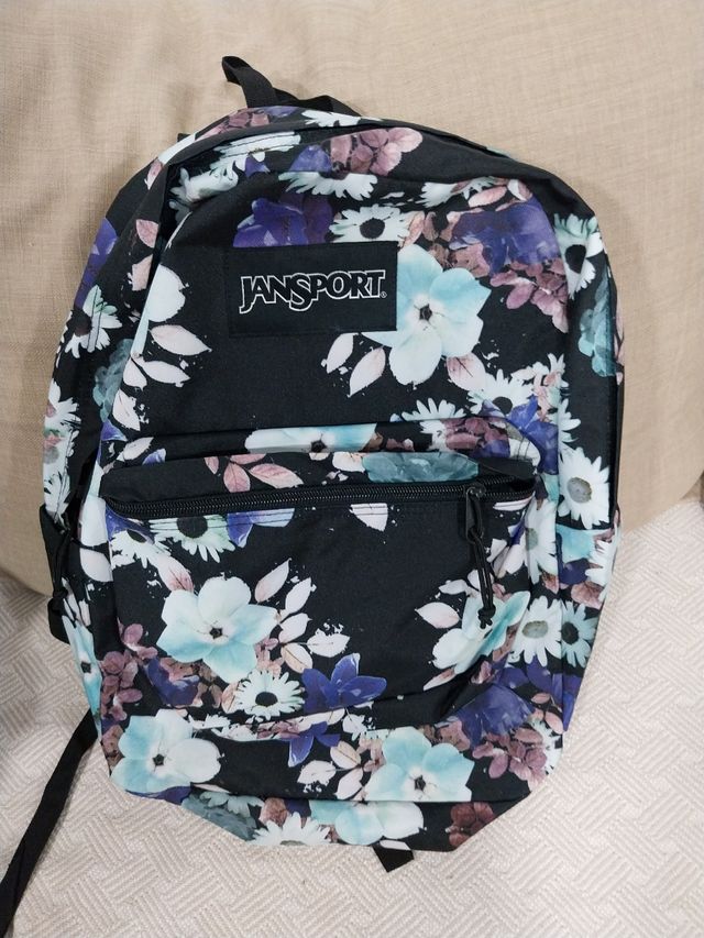 Mochilas varias marcas