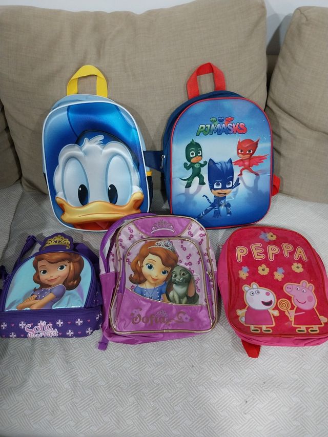 Mochilas varias marcas