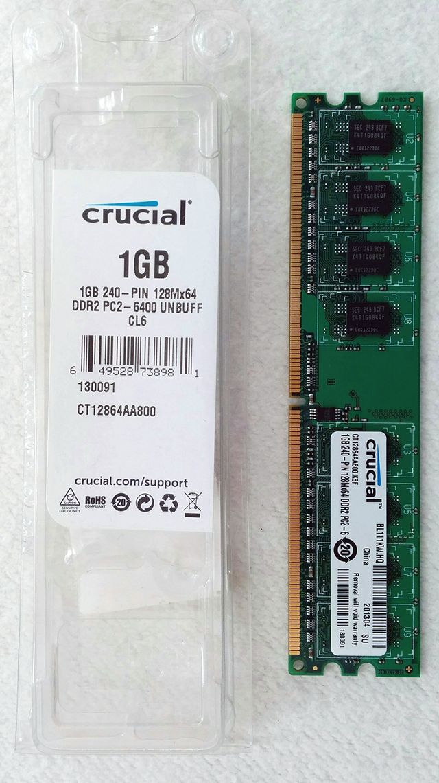 RAM CRUCIAL DDR2 1 GB (CT12864AA800.K8F)