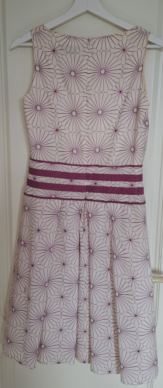 VESTIDO ROBERTO VERINO CRUDO BORDADO FLORES LILA