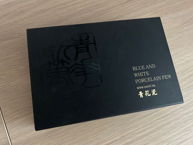 Bolígrafo porcelana con estuche