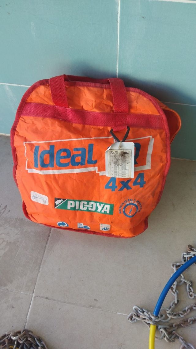 Cadena rueda de coches