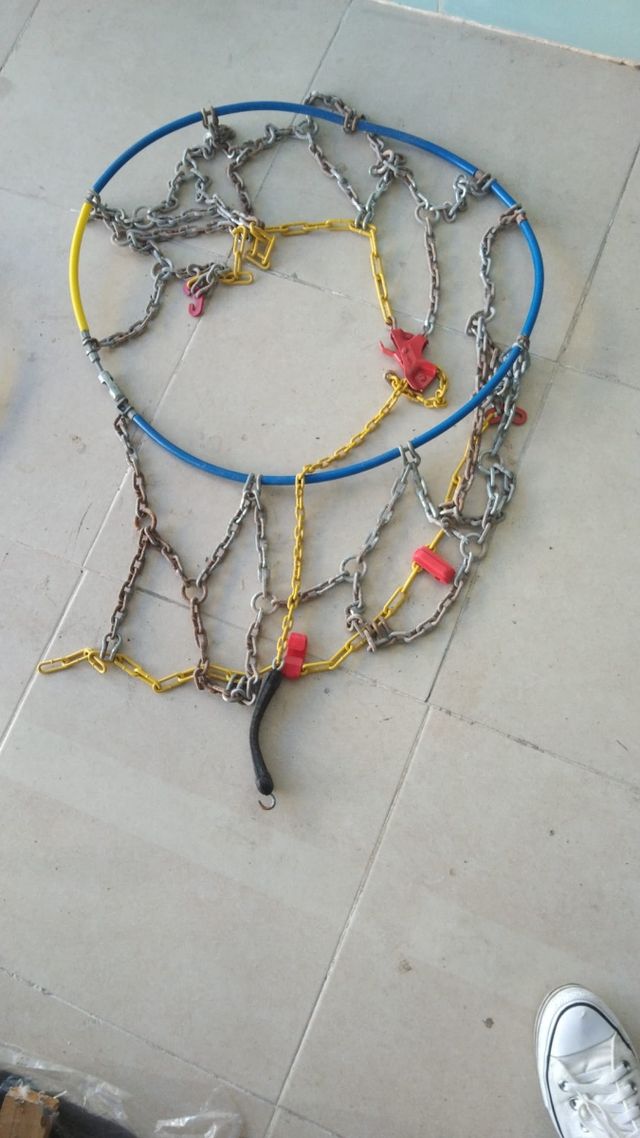 Cadena rueda de coches