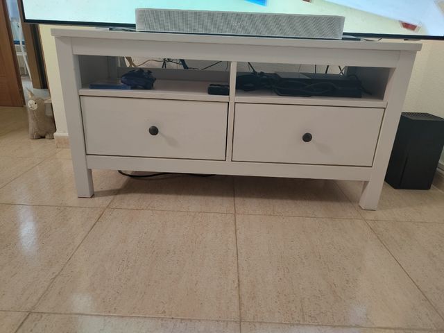 Mueble TV blanco Ikea