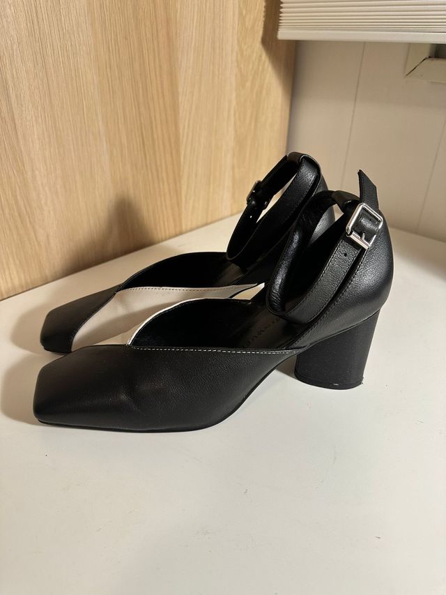 Tacones  bicolor Adolfo Dominguez