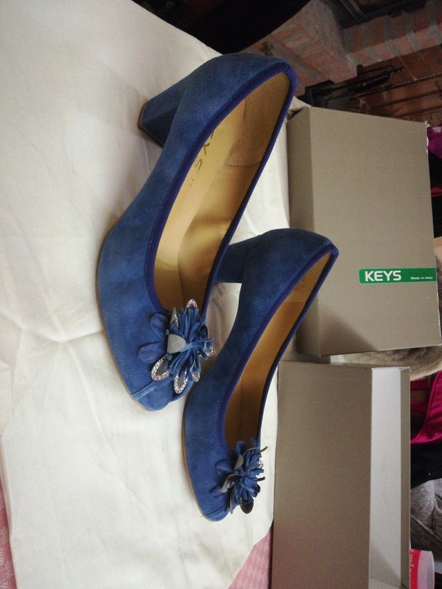 Scarpe pelle color avio