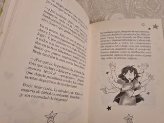 Kika Superbruja,loca por el fútbol