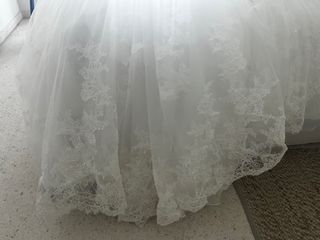 vestido novia aire barcelona y velo 