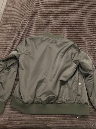 Chaqueta bomber verde oliva Jack and Jones