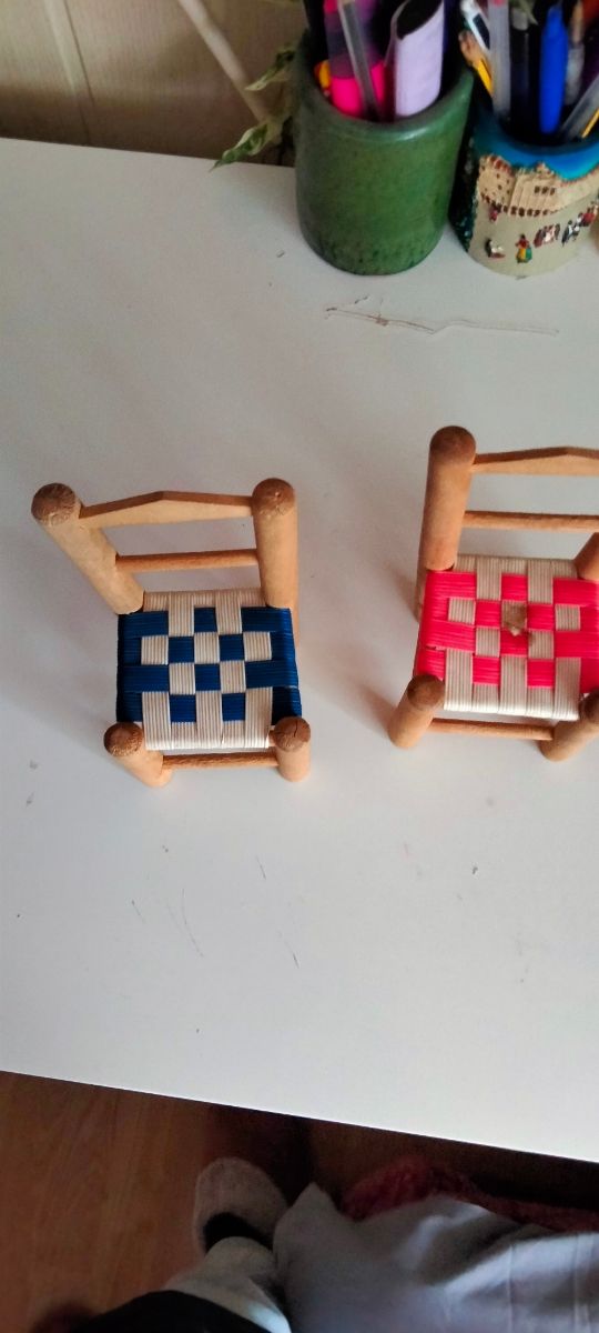 Sillas de muñecas 