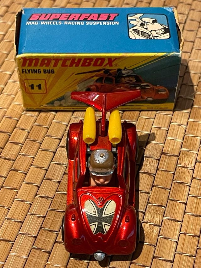 Matchbox Flying Bug Superfast 11 con Caja