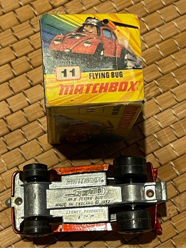 Matchbox Flying Bug Superfast 11 con Caja