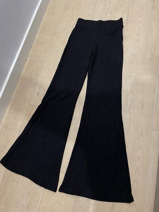 Pantalón elástico campana