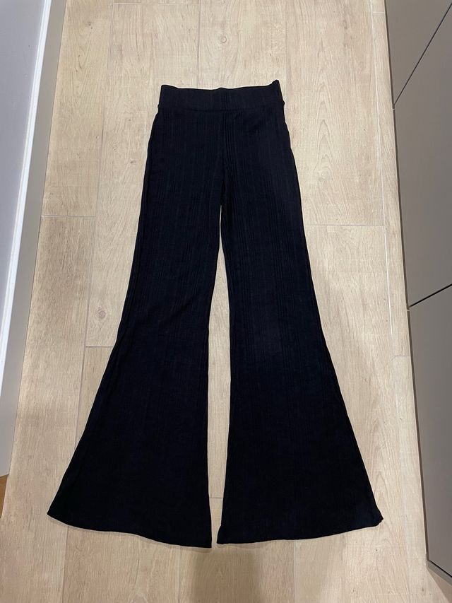 Pantalón elástico campana