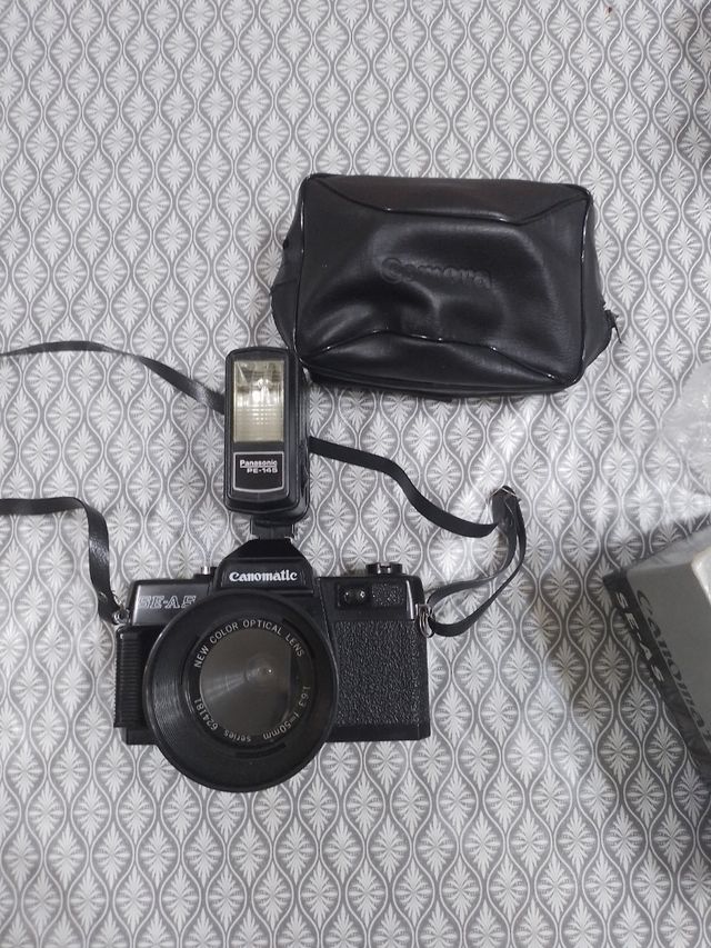 Cámara antigua de carrete