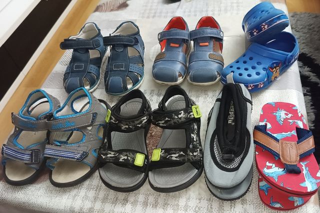 Calzado verano niño talla 27