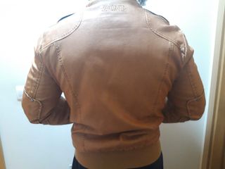 Cazadora de cuero
