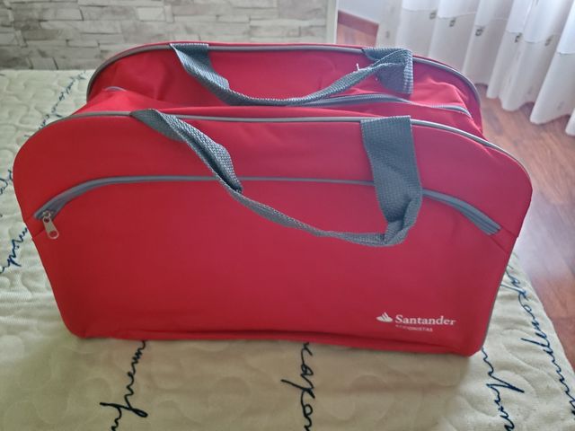 Bolsa de deporte o maleta