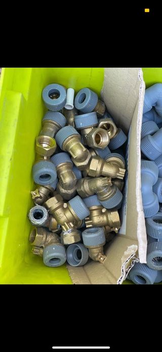 material de fontaneria