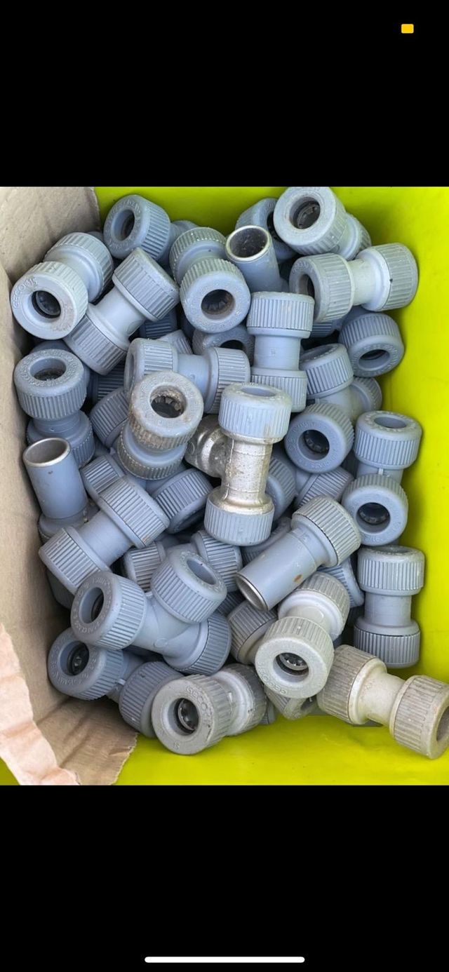 material de fontaneria