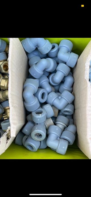 material de fontaneria