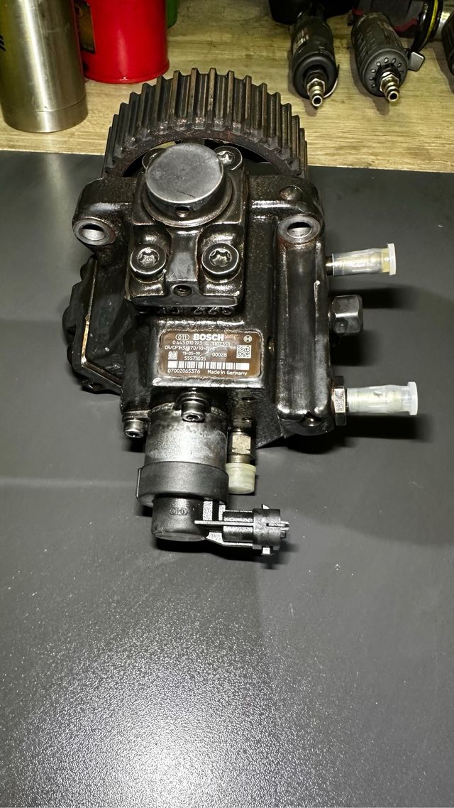 Bomba de inyeccion Opel insignia 2.0 CDTI 130CV