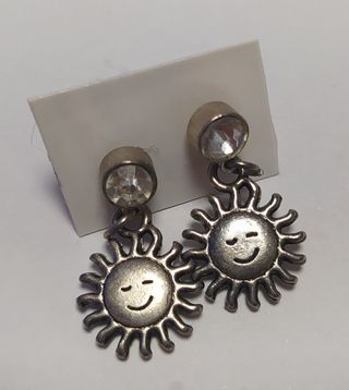 Pendientes sol