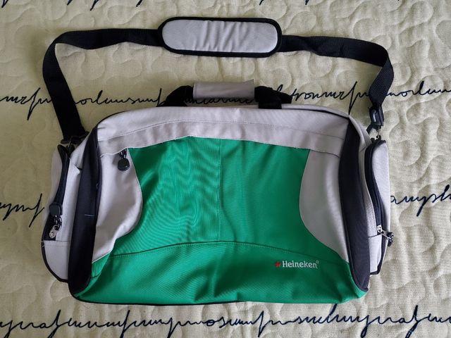 Bolsa de deporte o maleta