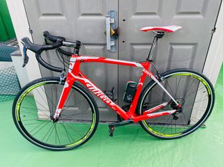 Wilier GTR Team Scuadra Corse
