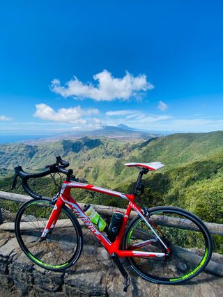 Wilier GTR Team Scuadra Corse