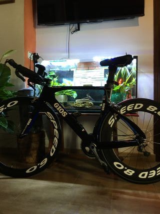 Bicicleta de competición GIOS, made in Italia