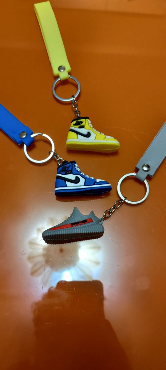 Portachiavi scarpe di marca