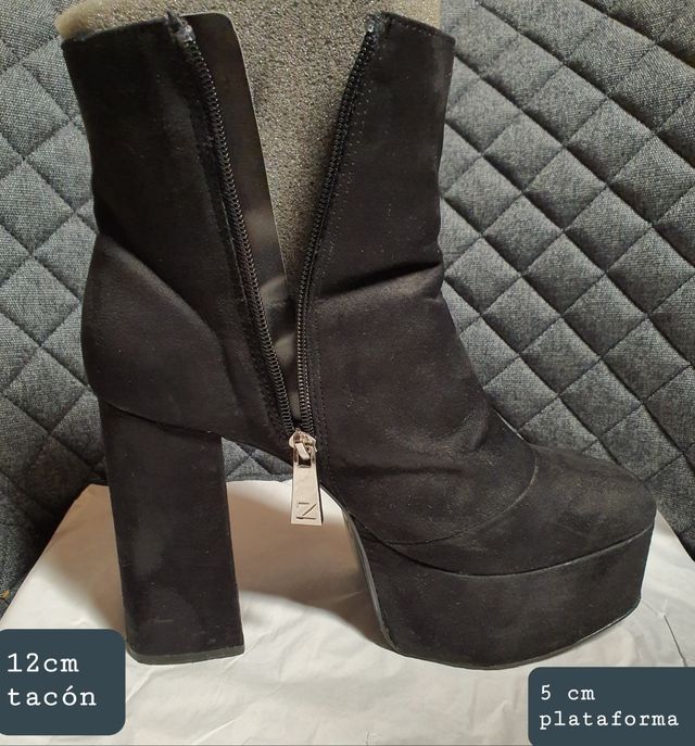 Botines Negros de tacón