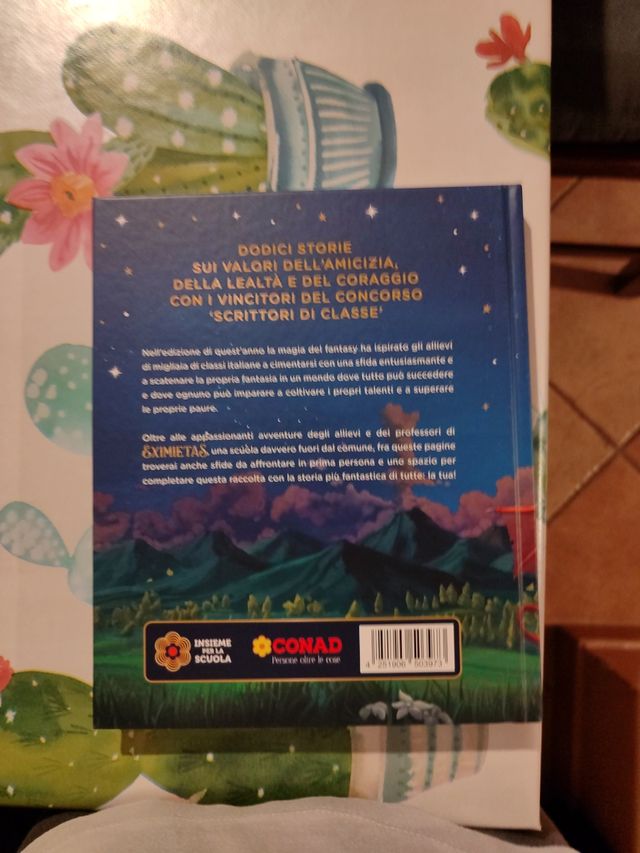 Libro "la magia del fantasy"
