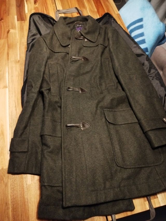 Abrigo de vestir homini emerito con funda