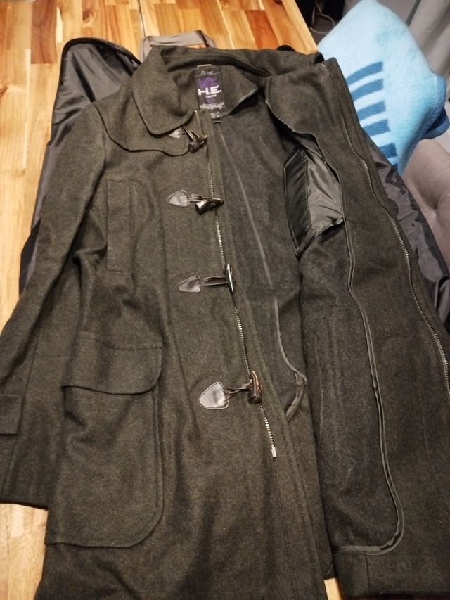 Abrigo de vestir homini emerito con funda