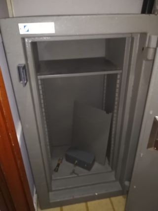 CAJA FUERTE de SEGURIDAD de banco