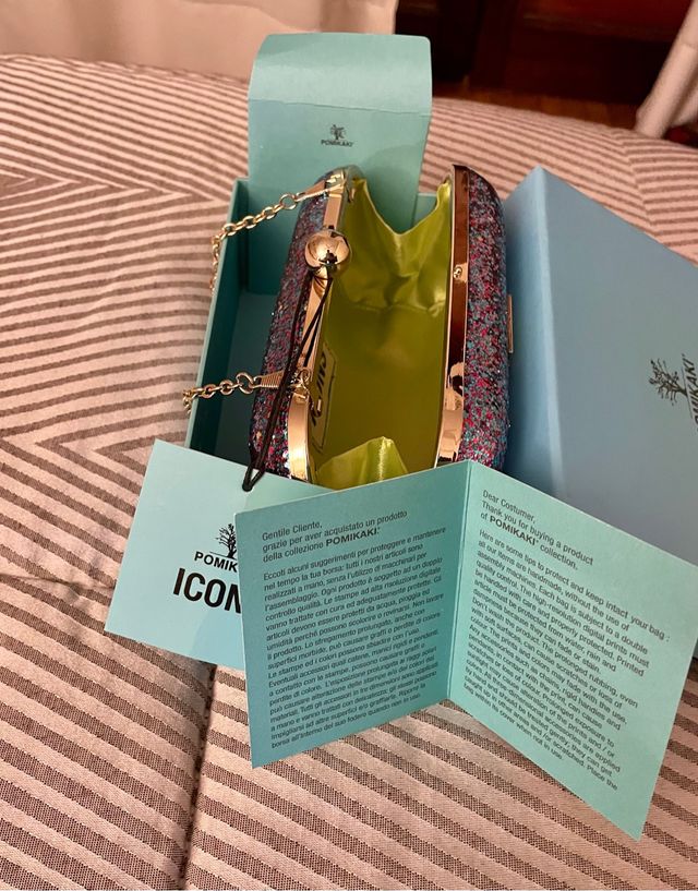 pochette Pomikaki + foulard