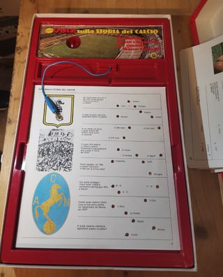 Gioco del calcio da tavolo "Mondadori".