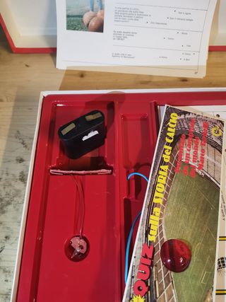 Gioco del calcio da tavolo "Mondadori".