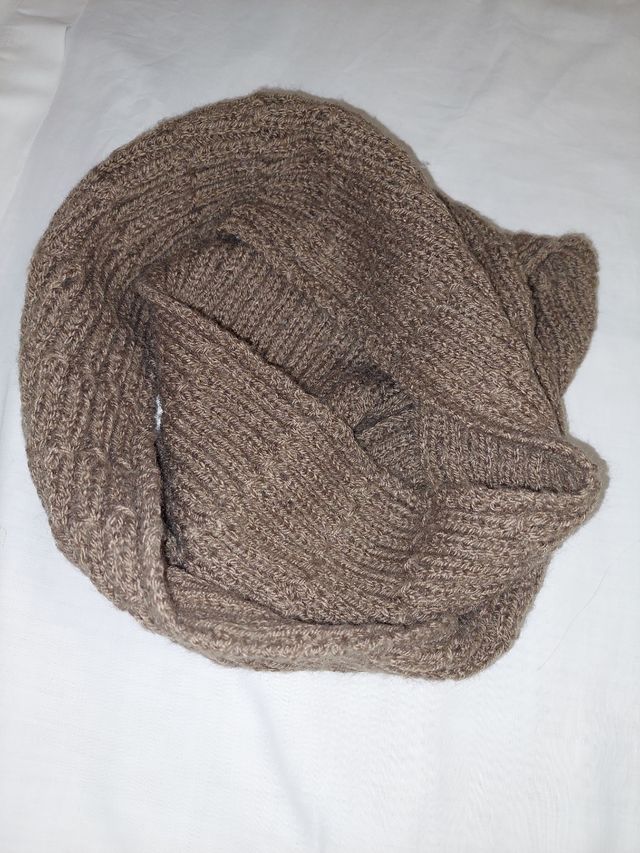 Set sciarpa e cappello fatto a mano