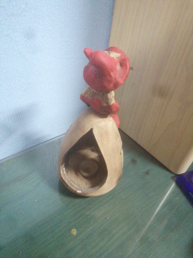 Figura adorno brujita