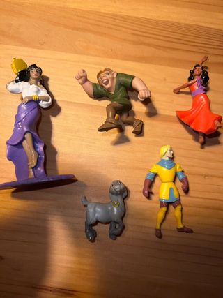 Lote figuras Jorobado de Notre Dame